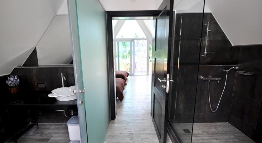 White Dragon Sea View Villa Koh Chang Room photo